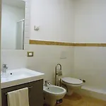 Alojamento de Acomodação e Pequeno-almoço Al Ponte Vecchio 3*